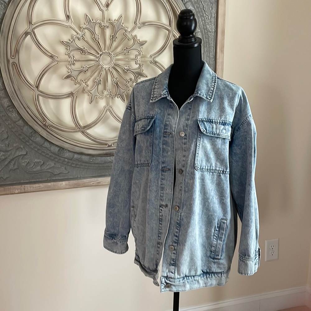 NWOT Oversized denim jacket